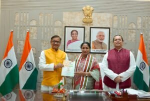 12 अक्टूबर, 2026  विश्व हिंदी परिषद के राष्ट्रीय महासचिव डॉ. विपिन कुमार जी सहित परिषद के पदाधिकारियों ने दिल्ली की माननीय मुख्यमंत्री श्रीमती रेखा गुप्ता जी से की शिष्टाचार भेंट