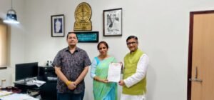 01, अक्टूबर,2026 जानकी देवी मेमोरियल कॉलेज, दिल्ली विश्वविद्यालय की प्रधानाचार्य प्रो. स्वाति पाल जी से विश्व हिंदी परिषद के राष्ट्रीय महासचिव डॉ. विपिन कुमार एवं राष्ट्रीय विशेष संपर्क समन्वयक डॉ. स्वर्णिम दीक्षित ने शिष्टाचार भेंट